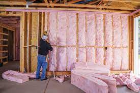 <strong>Understanding Fiberglass Insulation: How it Works and Why it’s Effective?</strong>